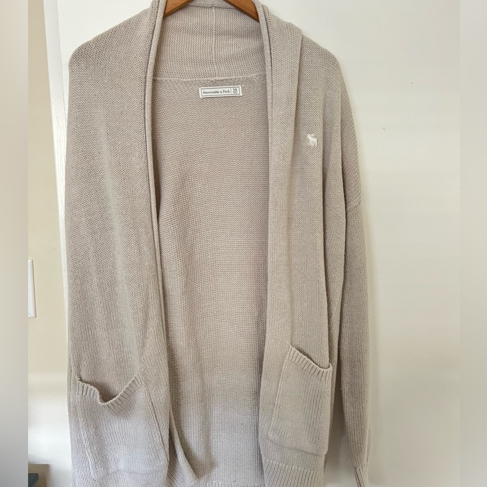 Abercrombie & Fitch Cardigan